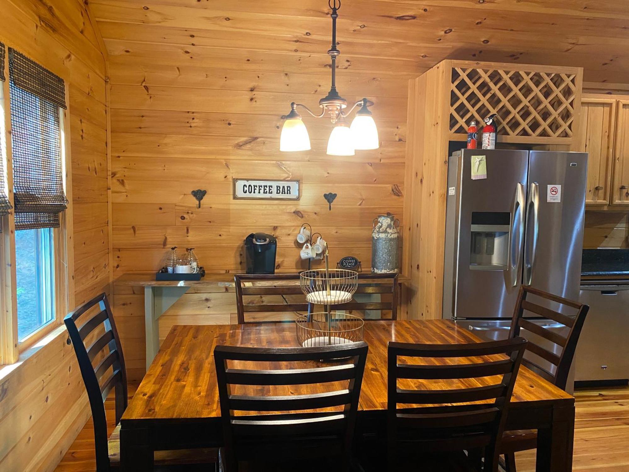 The Cozy Lazy Laurel With Year-Round Mountain Views, Hot Tub, Fire Pit Villa Cherry Log Exterior foto