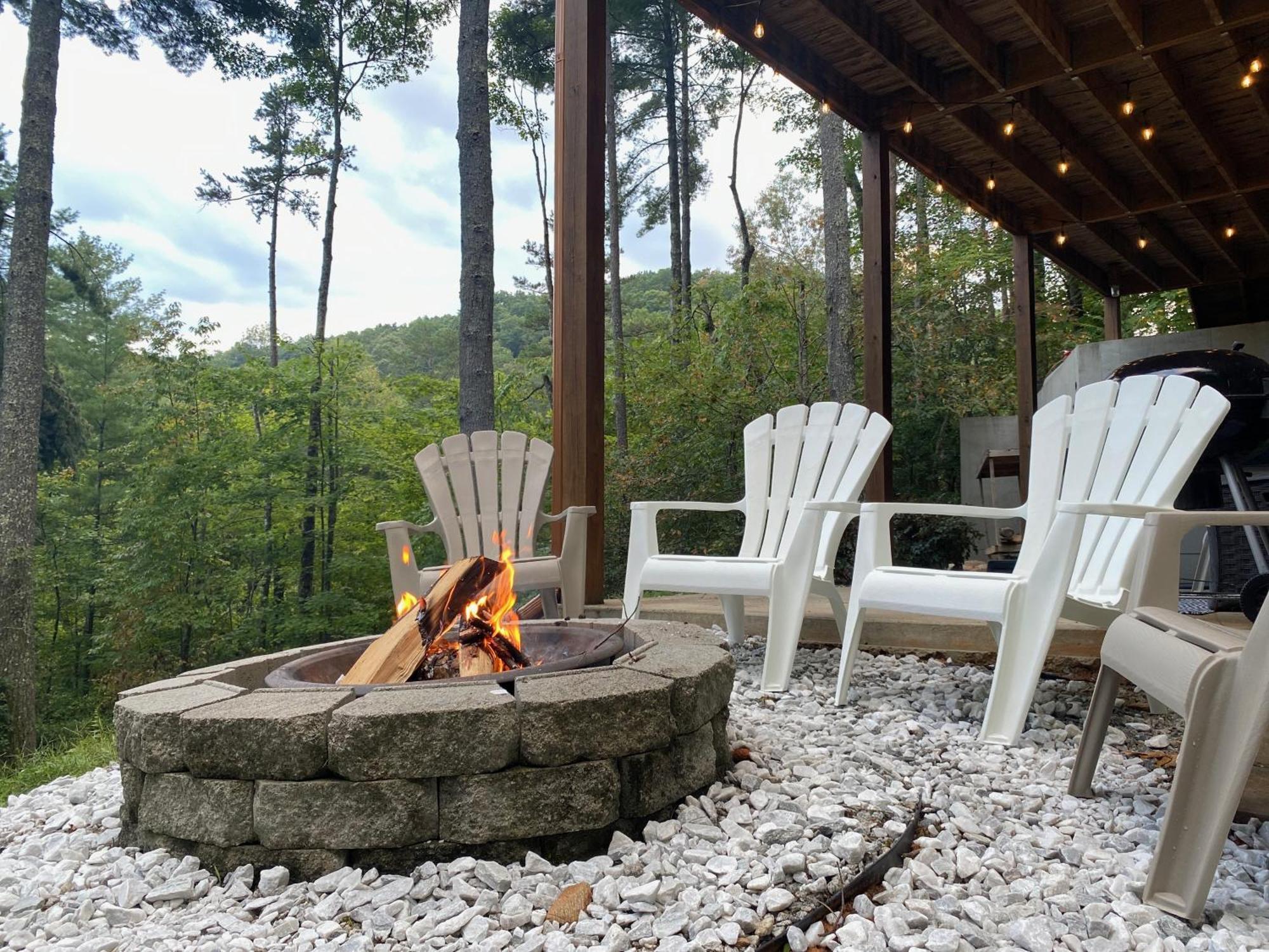 The Cozy Lazy Laurel With Year-Round Mountain Views, Hot Tub, Fire Pit Villa Cherry Log Exterior foto